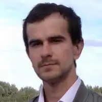 Петров Максим Олегович