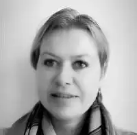 Сушкова София